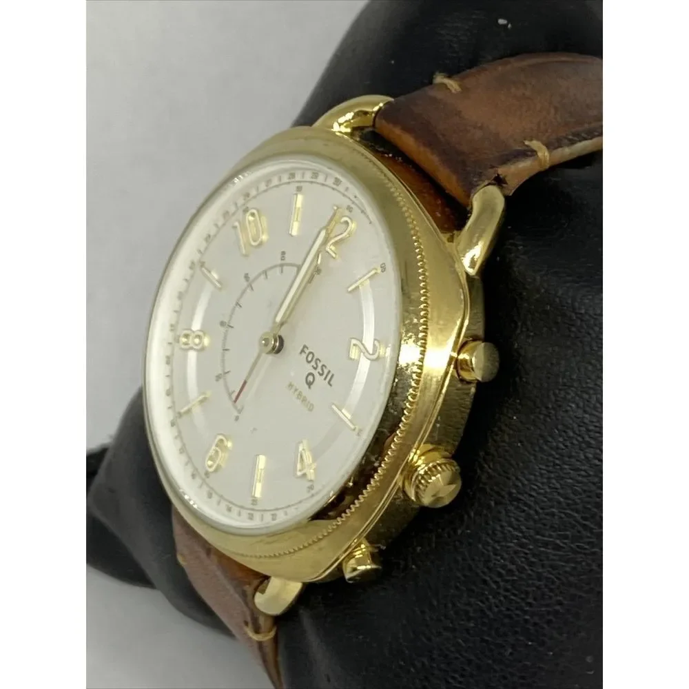 Fossil FTW1201 Women's Brown Leather Analog White Dial Hybrid Smartwatch XX727